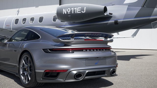Купи літак – отримай у подарунок Porsche 911 Turbo S - 433965 Купи літак – отримай у подарунок Porsche 911 Turbo S - фото 433965