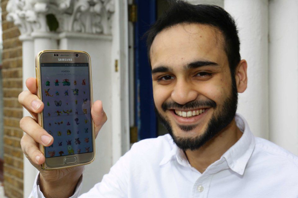 Британець першим у світі спіймав усіх покемонів