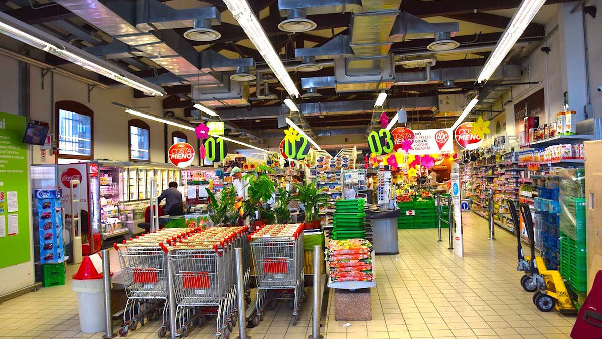 Супермаркет Італії - фото 1