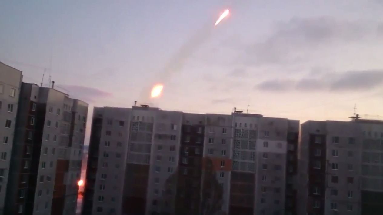 Обстріли на Донбасі знову посилюються