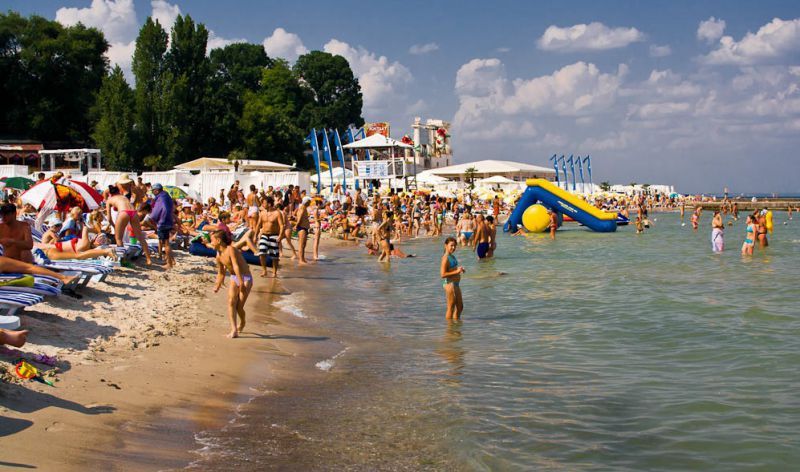 Стало відомо, коли в Одесі дозволять купатися у морі - фото 1