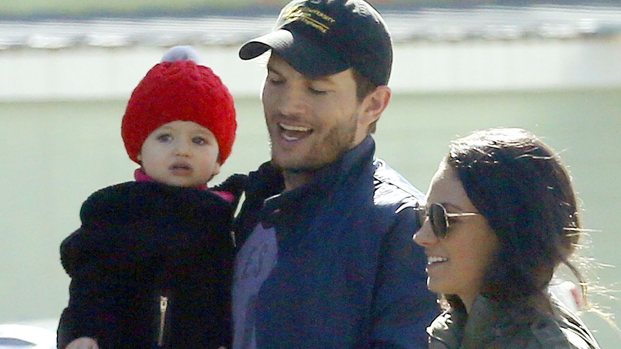 Міла Куніс з сім'єю - фото 1