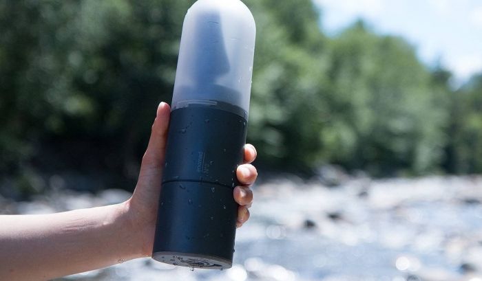 Смартфони навчилися заряджати завдяки воді