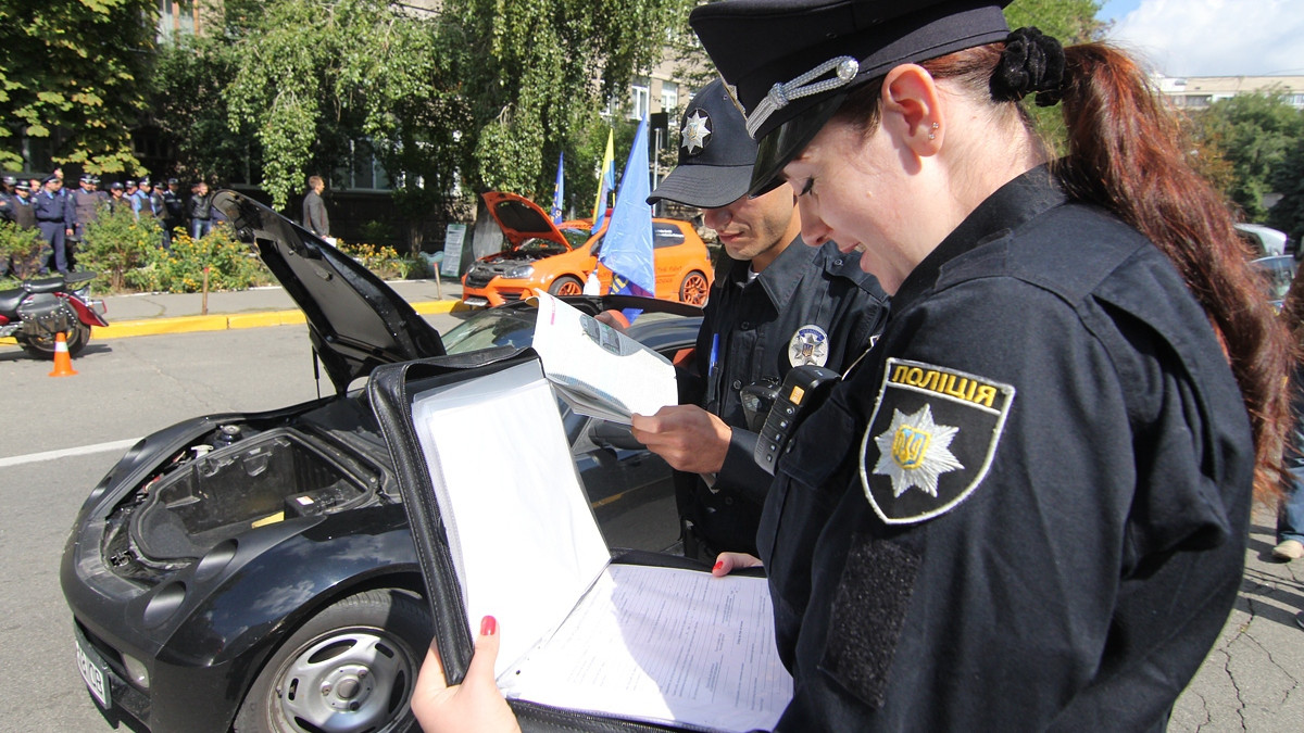 Завтра в Україні стартує "Місячник безпеки дорожнього руху" - фото 1