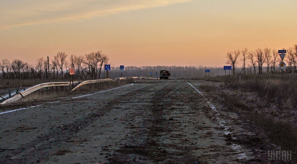 Дороги на Донбасі потребують відновлення - фото 1