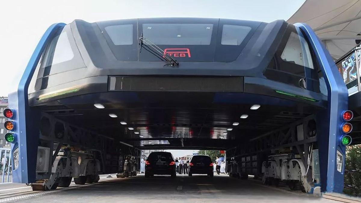 У Китаї запустили транспорт майбутнього - фото 1