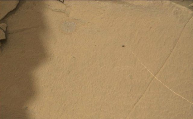 Вчені натрапили на потойбічну силу на Марсі - фото 99690