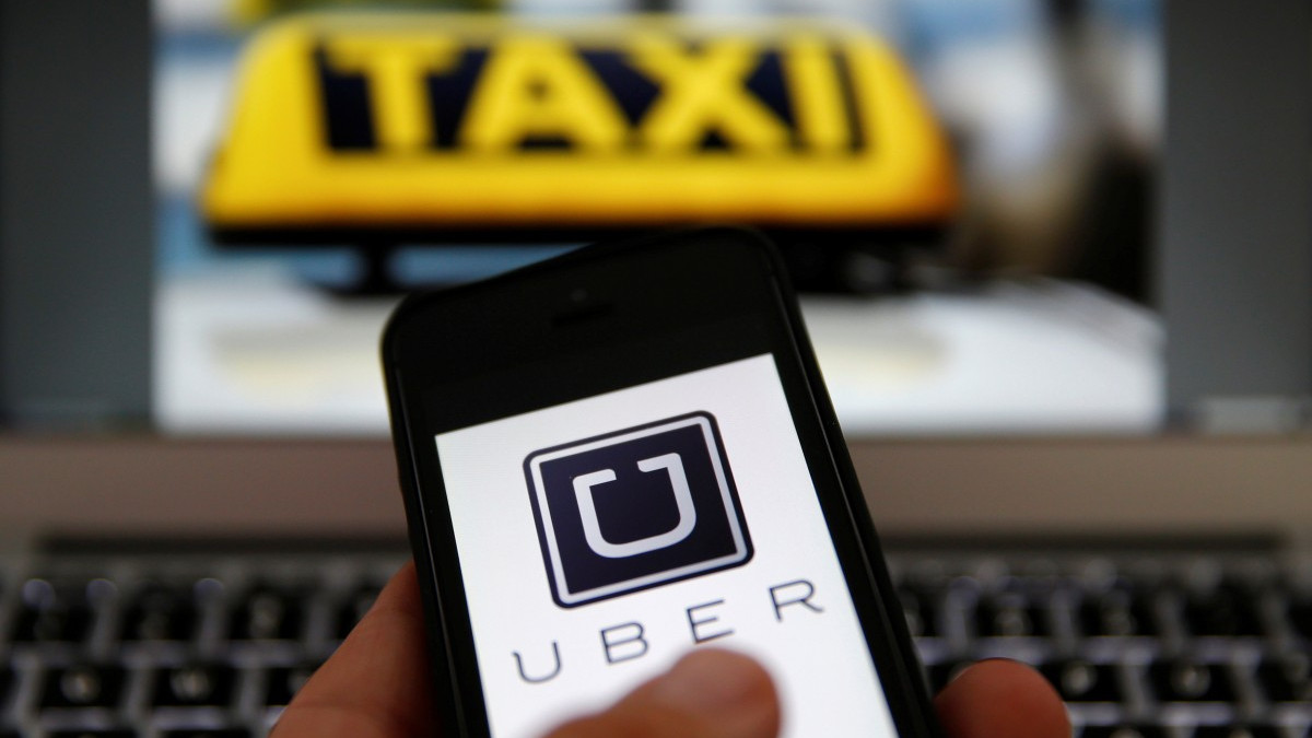 Користувачі Uber зможуть спробувати поїздку на безпілотних таксі - фото 1