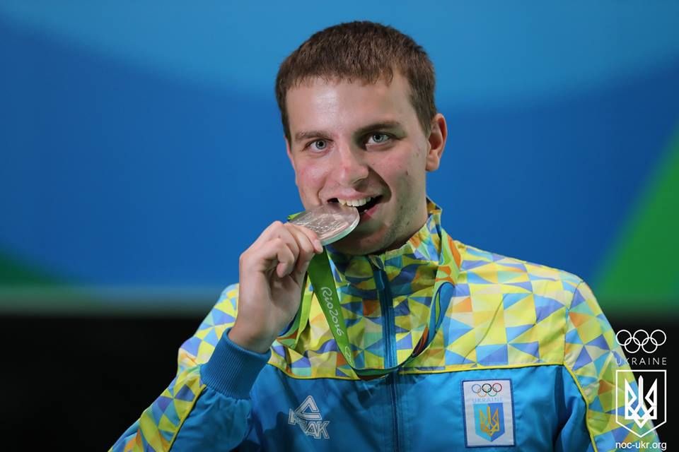 Сергій Куліш взяв "срібло" зі стрільби з пневматичної гвинтівки - фото 1