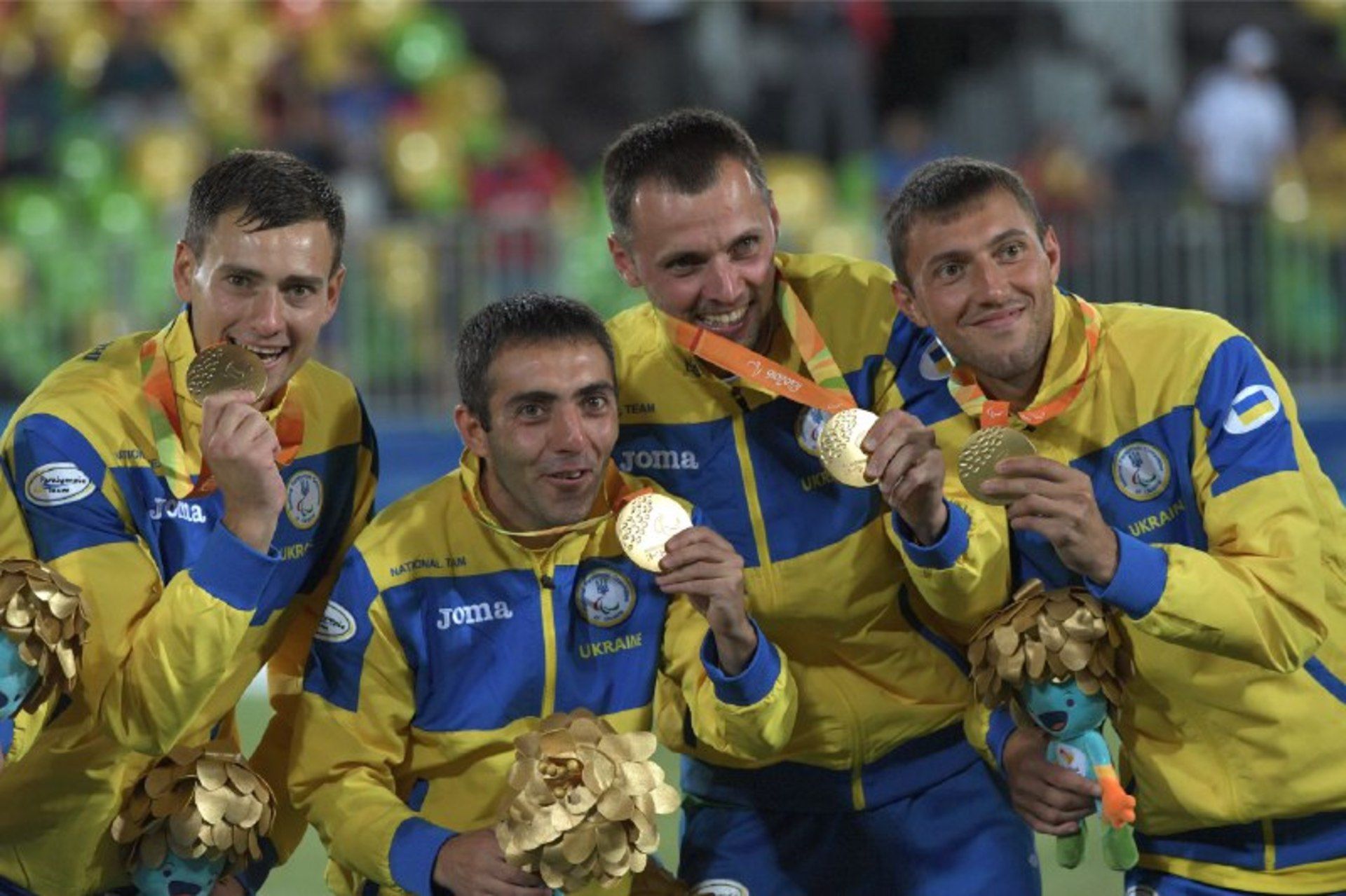 Вчора збірна України з футболу здобула третє "золото" - фото 1