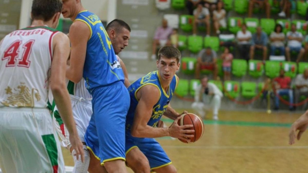 Збірна України з баскетболу стала учасником Євробаскету-2017 - фото 1