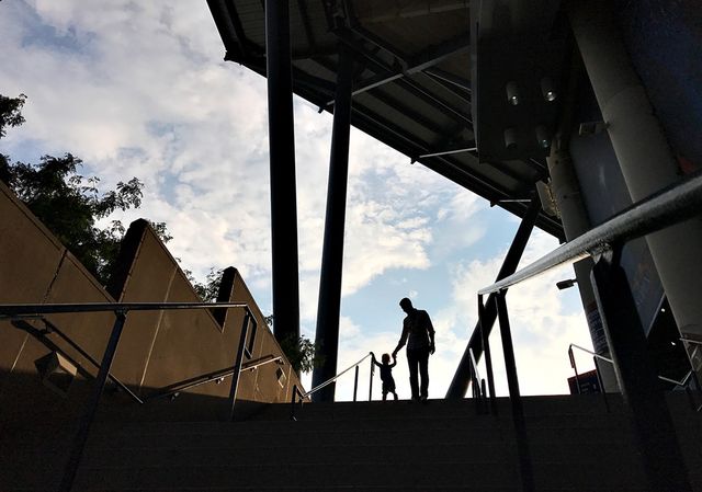 Камеру нового iPhone 7 Plus протестували при поганому світлі - фото 103044