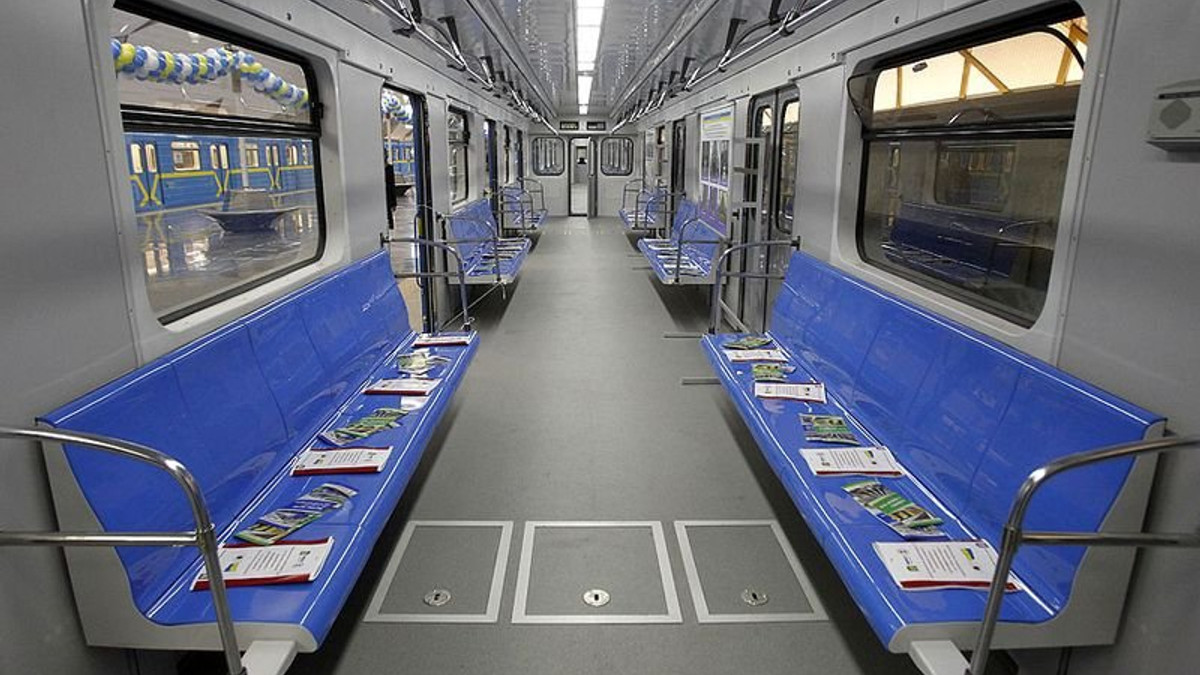 На всіх станціях метро Києва Wi-Fi з'явиться до кінця 2017 року - фото 1