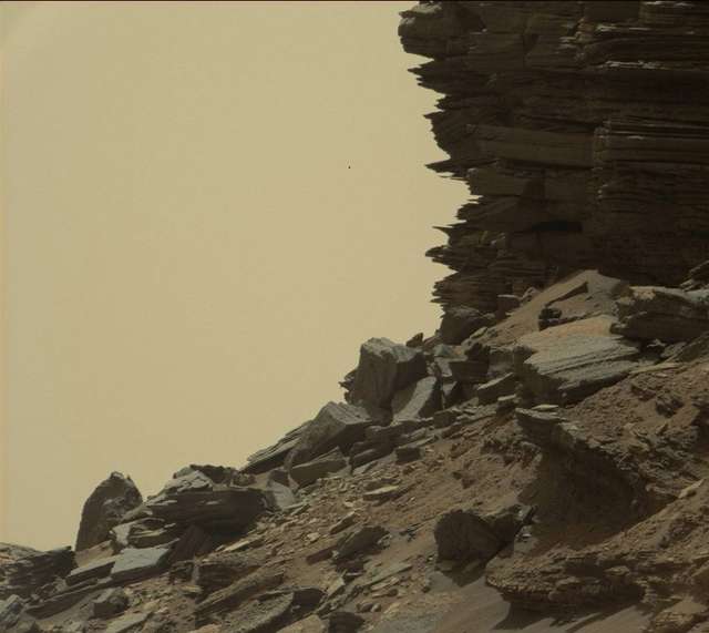 З'явилися неймовірні фото марсіанських скель - фото 102783