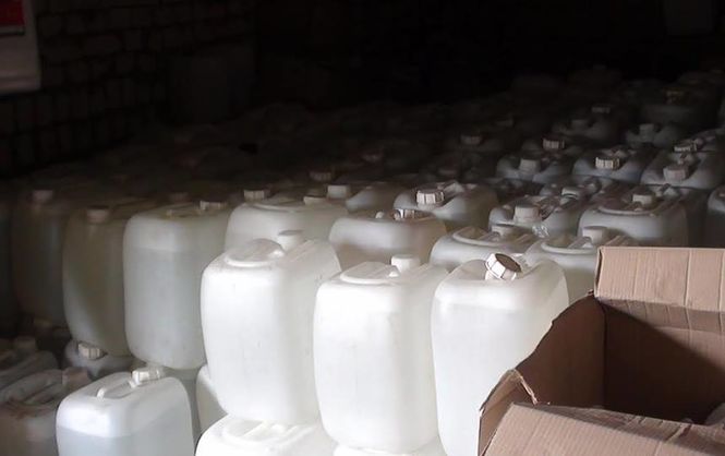 Стало відомо, з чого виготовляли смертоносний алкоголь