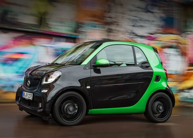 Новий унікальний електромобіль заряджатиметься швидше, ніж смартфон