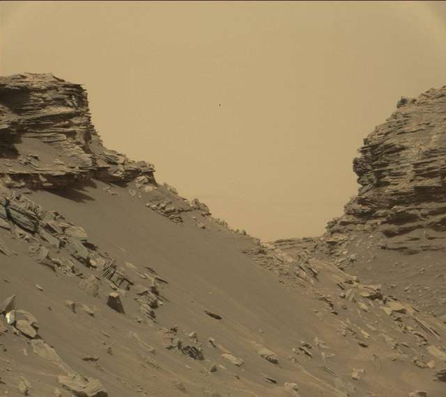 З'явилися неймовірні фото марсіанських скель - фото 102785