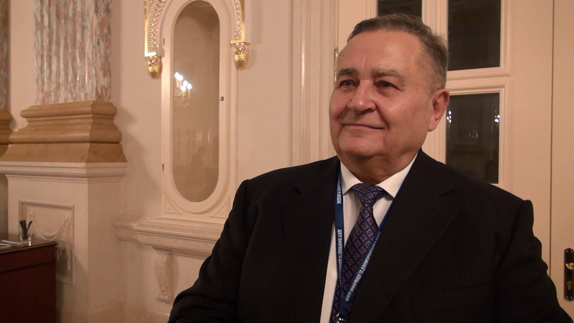 Екс-прем'єр-міністр України розповів, коли закінчиться війна на Донбасі