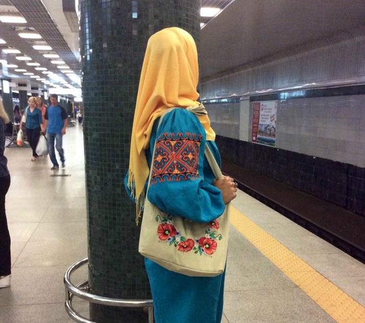 Українка-мусульманка вразила жителів Києва - фото 1