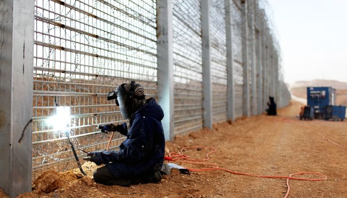 Проект "Стіна" виконаний лише на 12%