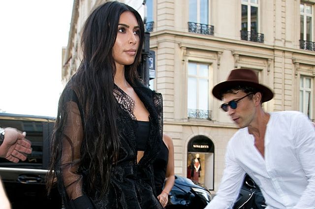 Кардашьян подасть у суд на "цілувальника" її пишних форм