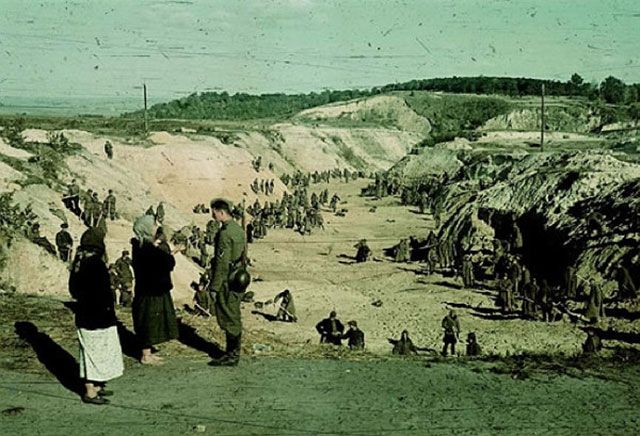 Сьогодні в Україні вшановують пам’ять жертв Бабиного Яру