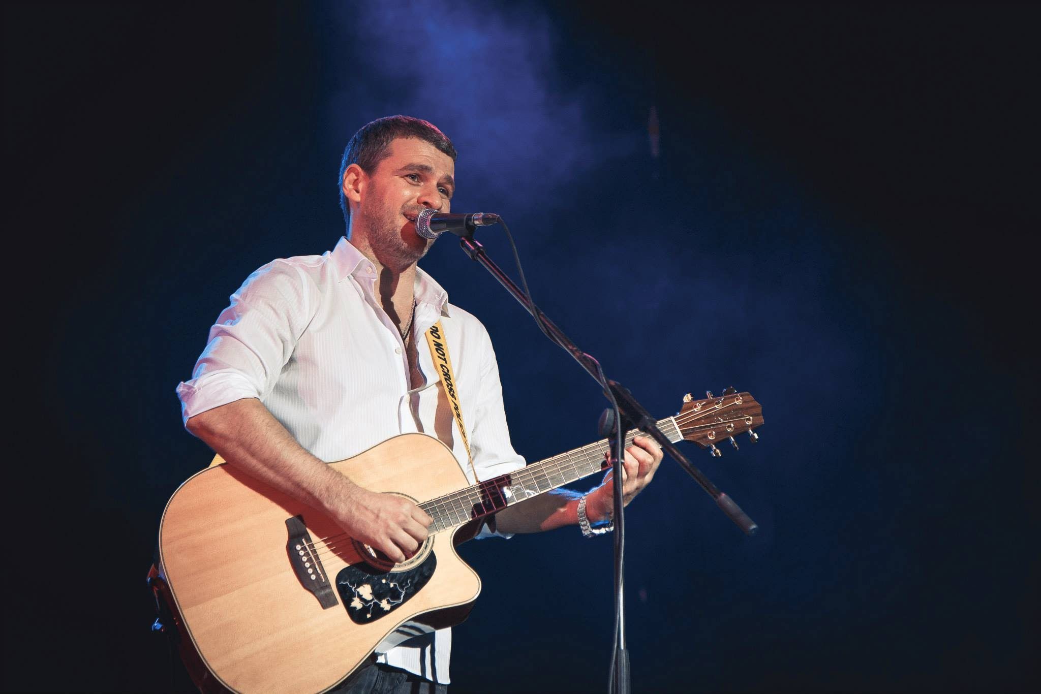 Відомий український співак назвав убитих патрульних "уже дірявими"