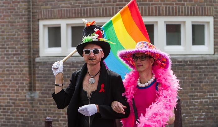 У трьох містах РФ розпочнуться гей-паради