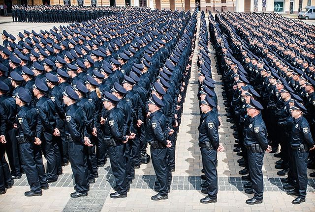 5 причин стати патрульним поліцейським - фото 101765