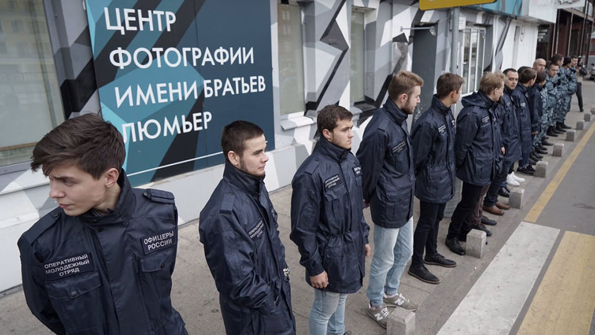У Москві закрили виставку відомого американського фотографа - фото 1