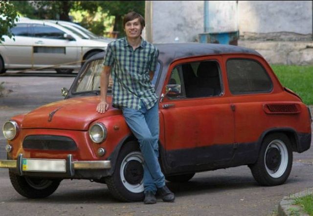 Студент зробив електромобіль зі старого "запорожця"