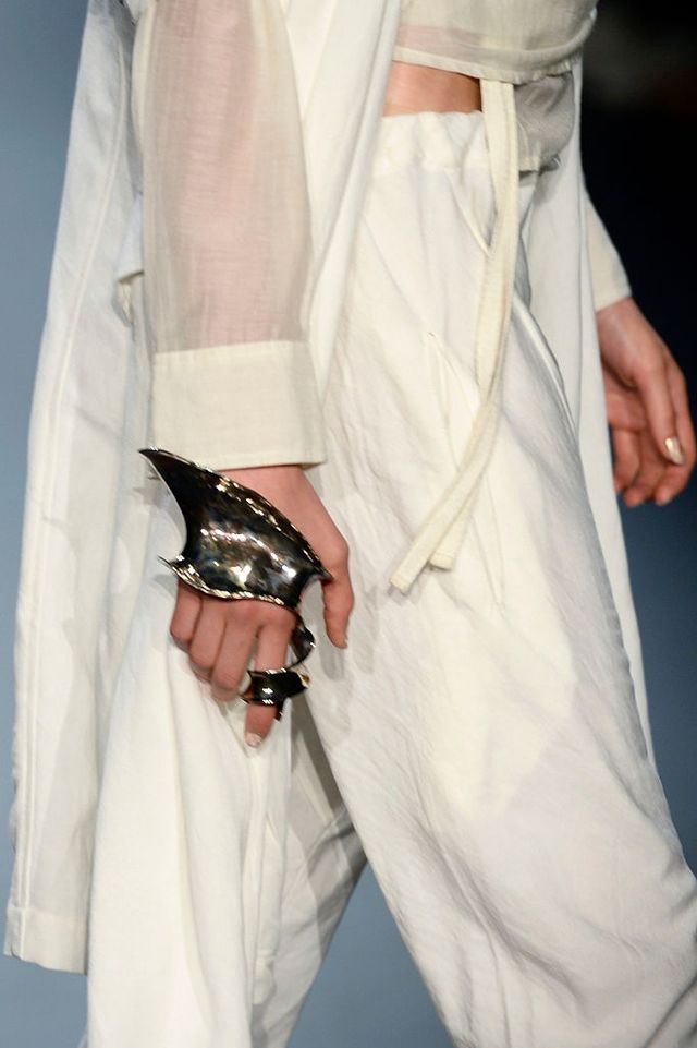 10 найдивакуватіших аксесуарів Тижня моди у Нью-Йорку - фото 103758