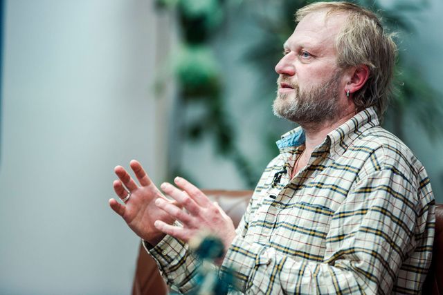 Охочі зможуть побачити фільм про Тараса Прохаська - фото 103033