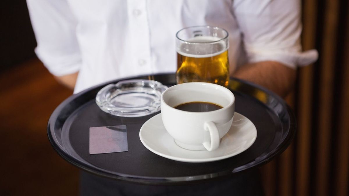 Вчені назвали нові наслідки частого вживання кави та пива - фото 1