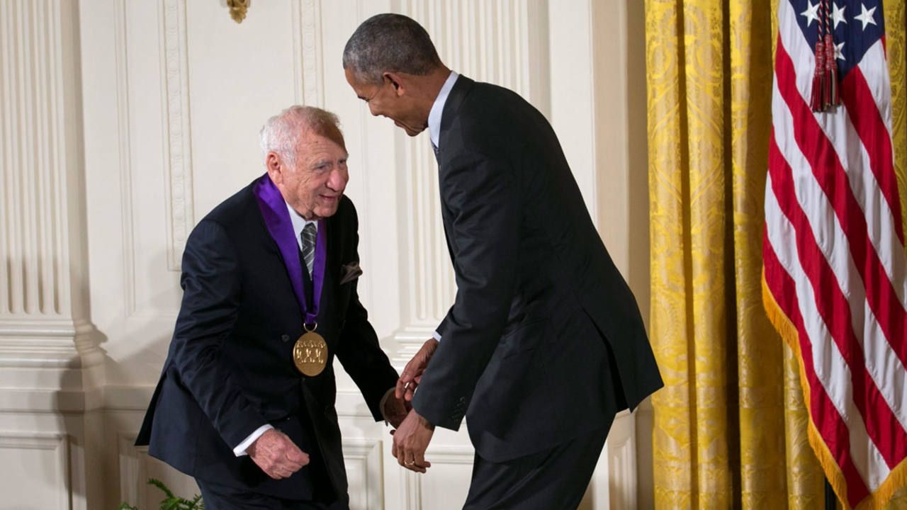 Обаму розіграли у Білому домі: смішне відео