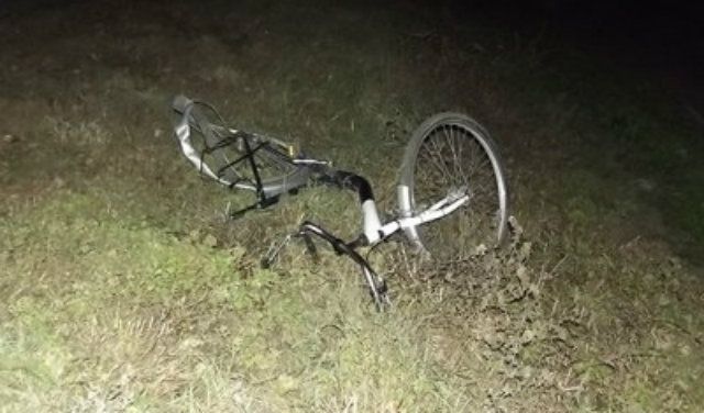 Смертельна ДТП під Києвом: Lancer розчавив велосипедиста
