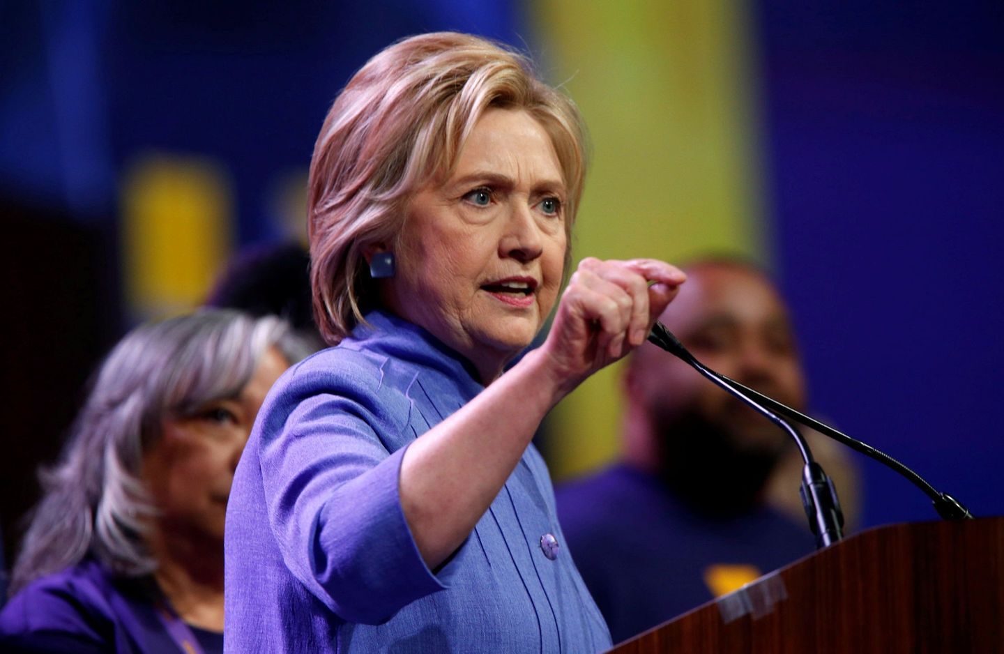 Клінтон стурбована втручанням Росії у вибори США