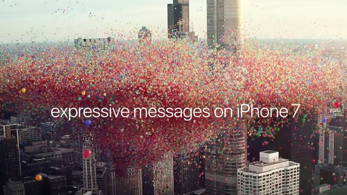 Apple представила нову яскраву рекламу iPhone 7 - фото 1