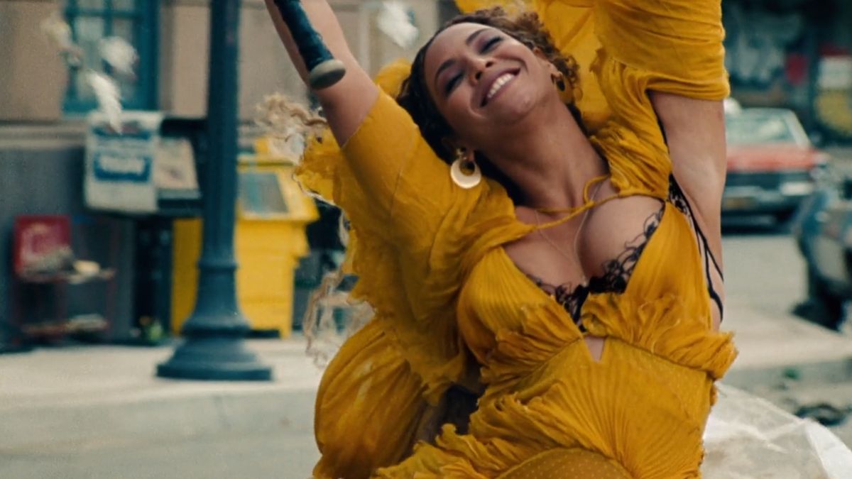 Новий кліп Beyonce став доступний для всіх охочих - фото 1