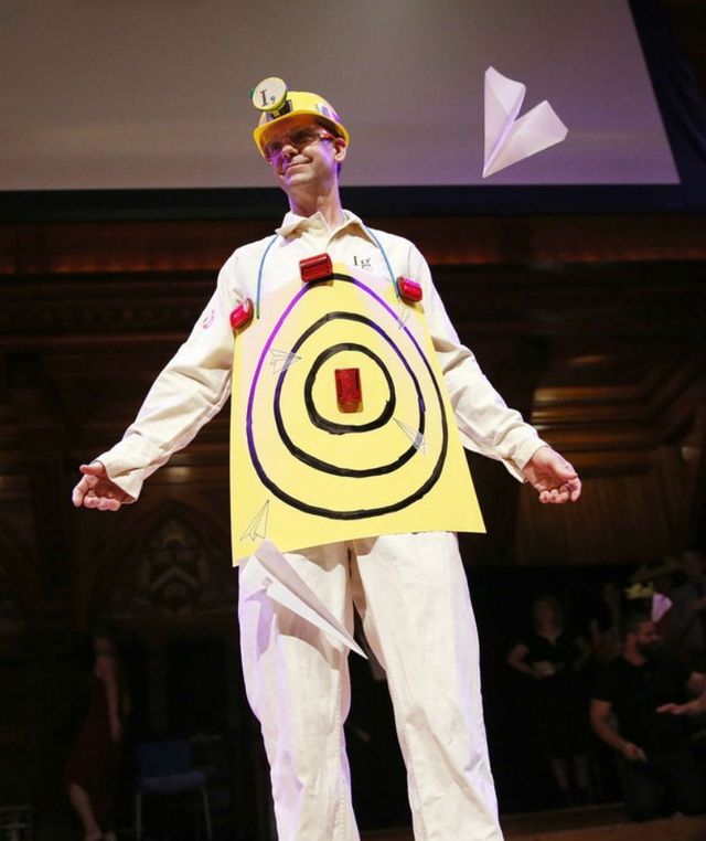 Церемонія нагородження Шнобеліської премії - фото 105171