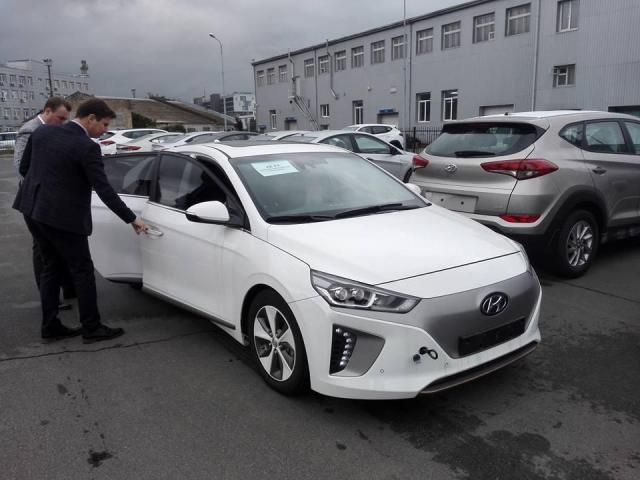 Hyundai офіційно продаватиме електрокари в Україні