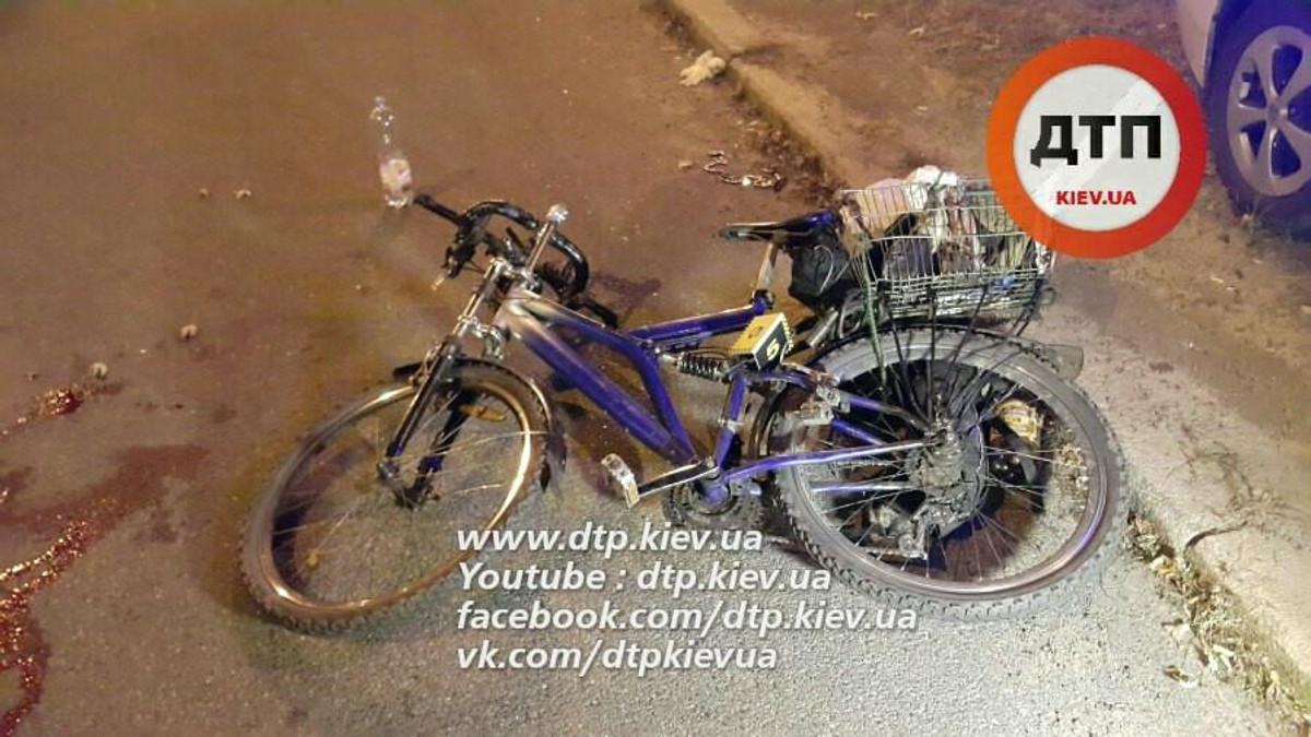 Таксистка збила велосипедиста в Києві - фото 1