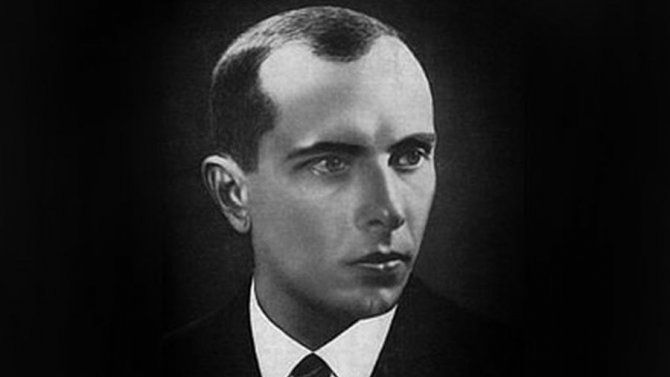 Підрахували всі пам'ятники Бандері в Україні: інфографіка