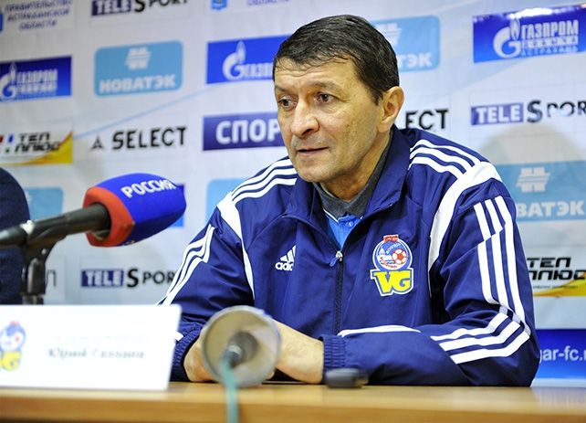 Російський тренер показав майстер-клас спілкування з футболістами: епічне відео