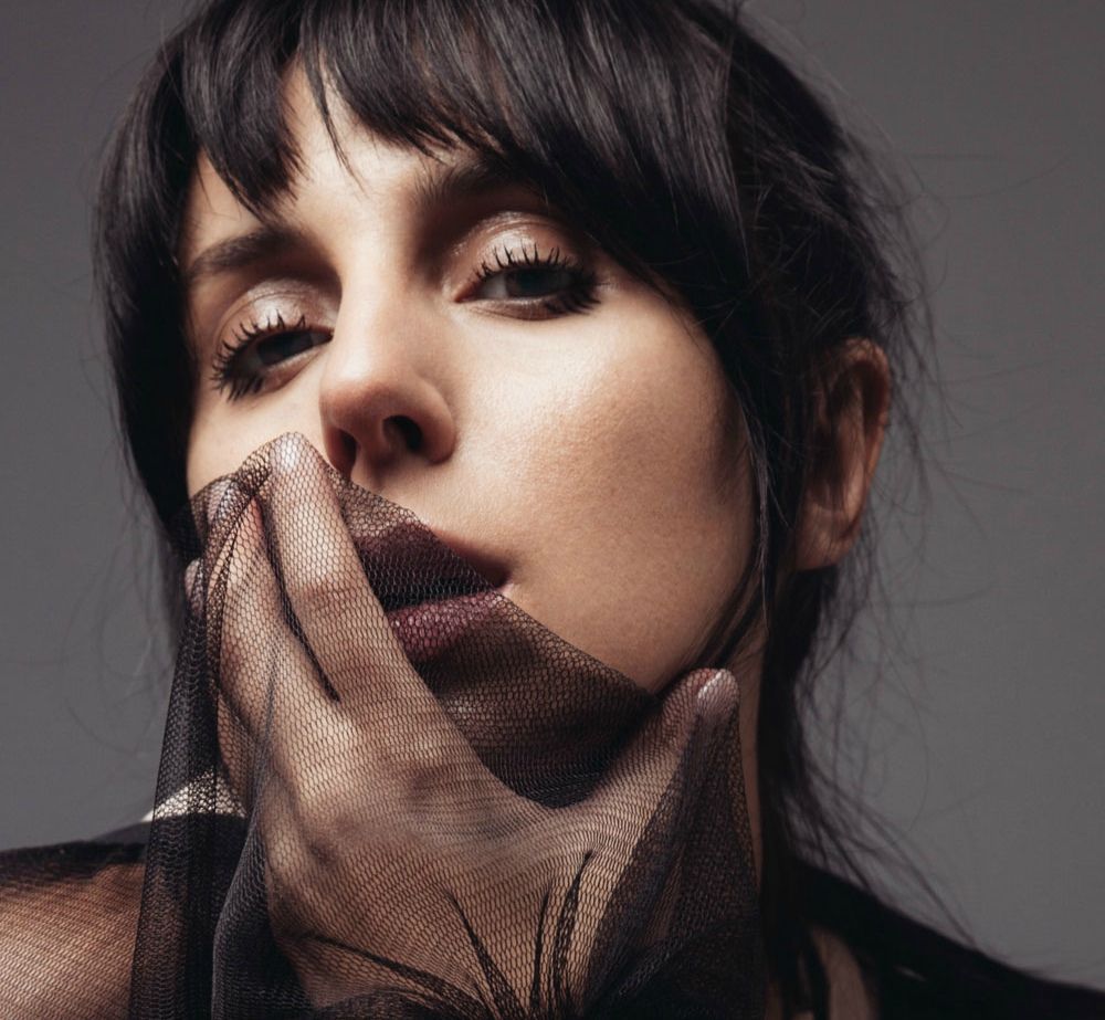 Джамала знялася у відверто чуттєвій фотосесії