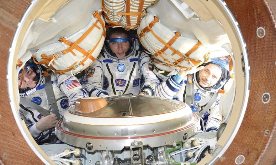 На Землю повернулися три космонавта МКС