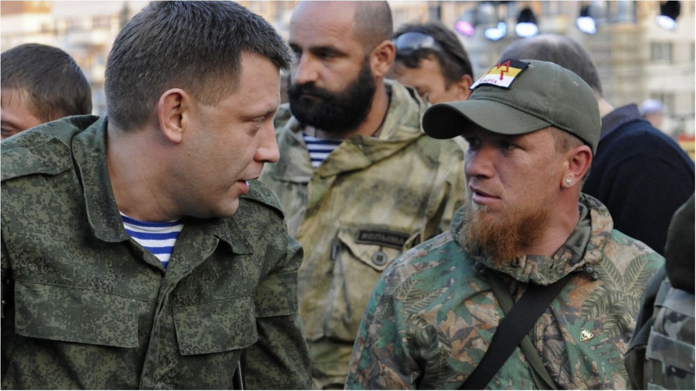 Ватажок "ДНР" Олександр Захарченко (ліворуч) із терористом Моторолою - фото 1