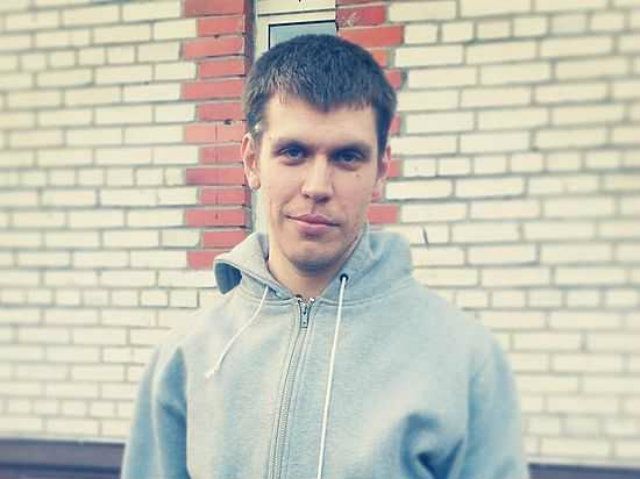 Російського шеф-кухаря звільнили за жарт про загибель Мотороли