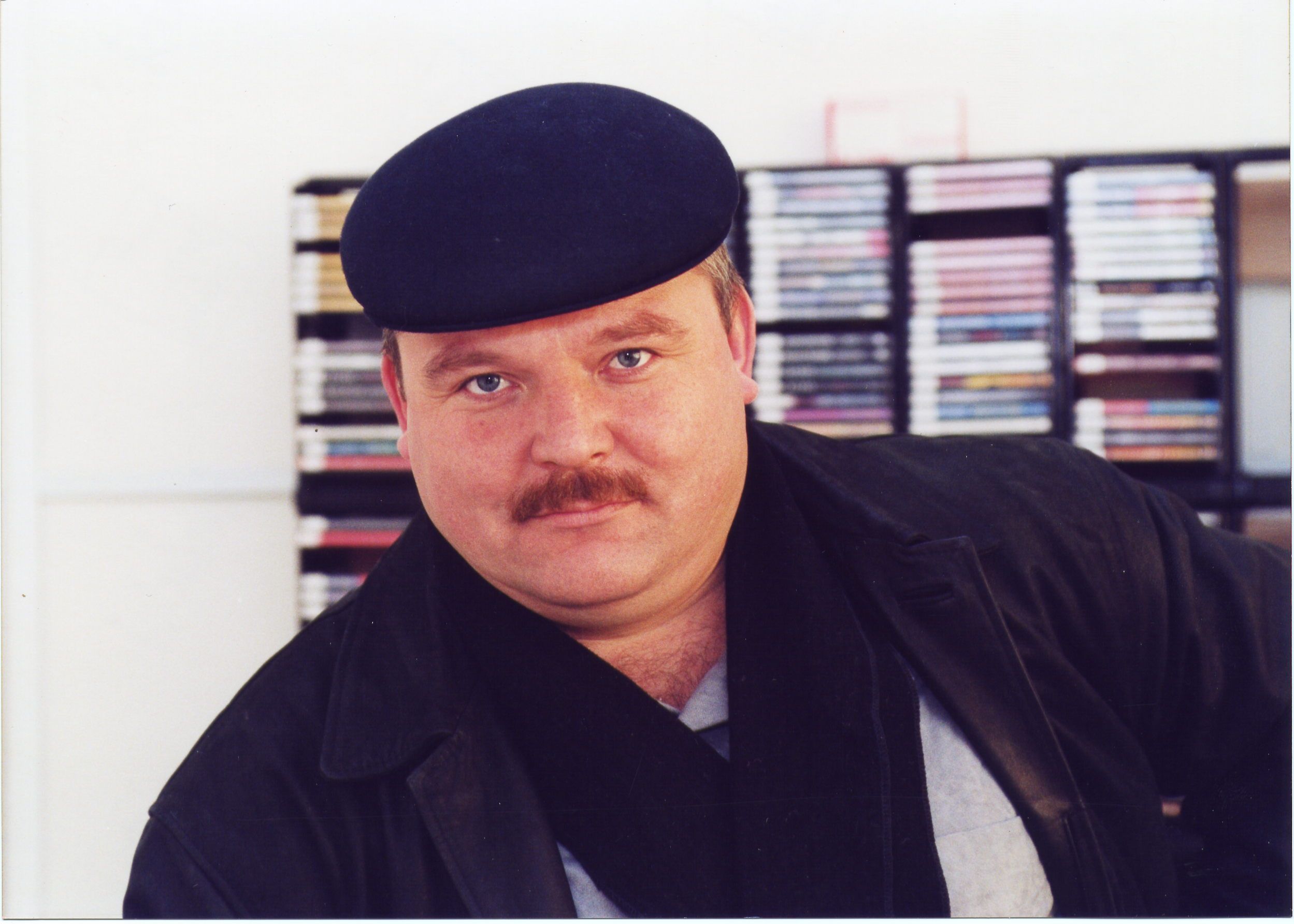 Російських школярів примусили вчити текст пісні "Владимирский централ", – ЗМІ