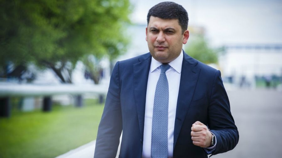 Гройсман пояснив, чому ще не подав е-декларацію